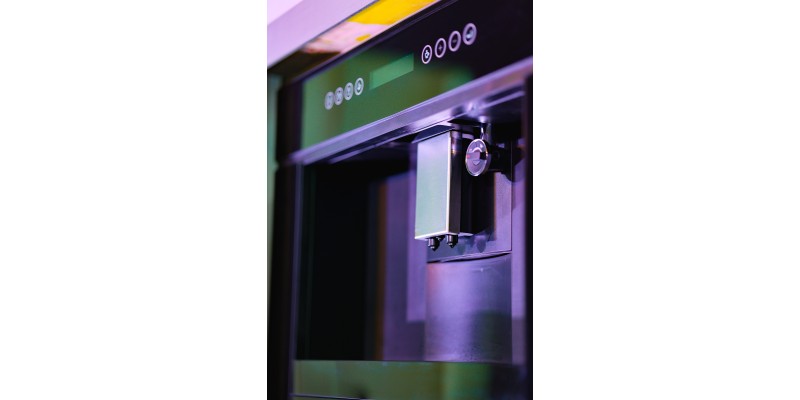 How to Create a Coffee Bar in Your Kitchen with a Built-In Coffee Maker?